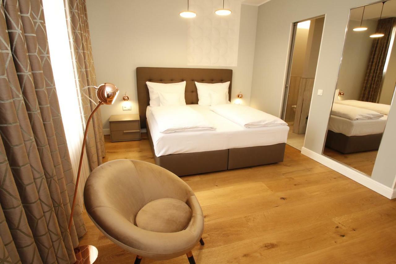 Amelie No 1 Hotel & Appartements Landau in der Pfalz Ngoại thất bức ảnh