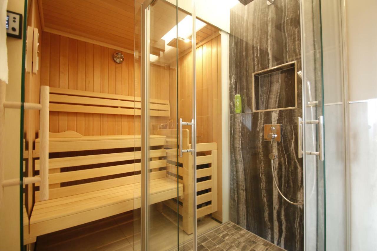 Amelie No 1 Hotel & Appartements Landau in der Pfalz Ngoại thất bức ảnh
